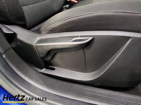 2023 Renault Clio - thumbnail 19