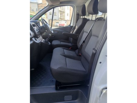 2020 Renault Trafic - thumbnail 14