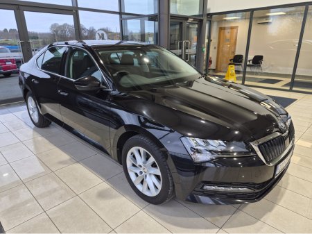2022 Skoda Superb AMBITION 2.0 TDI 150HP DSG 5DR AUTO €29,750 thumbnail