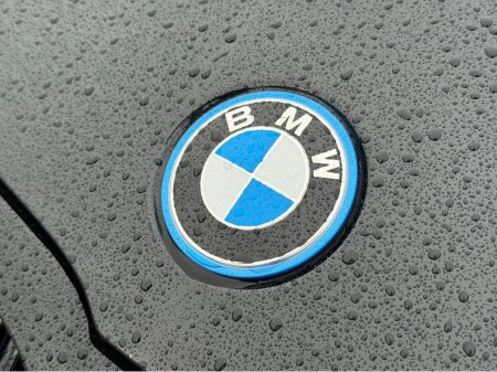 2022 BMW 3 Series - thumbnail 12