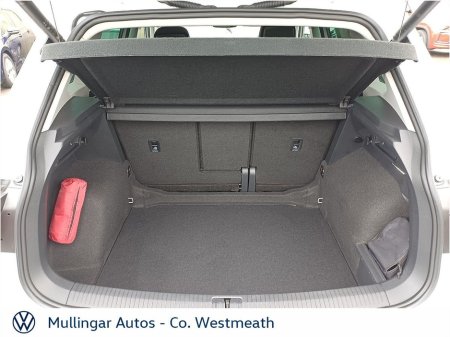 2024 Volkswagen Tiguan 2.0 TDI 150HP Elegance €42,950 thumbnail