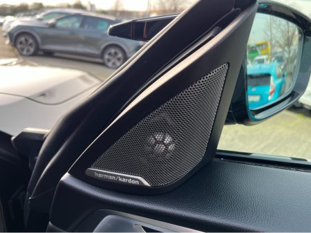 2022 BMW i4 - thumbnail 14