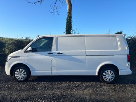 2021 Volkswagen Transporter  €16,998 thumbnail