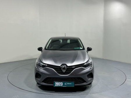 2023 Renault Clio - thumbnail 2