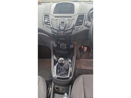 2013 Ford Fiesta 1.25 ZETEC 82PS 5DR ARGENTO €6,250 thumbnail