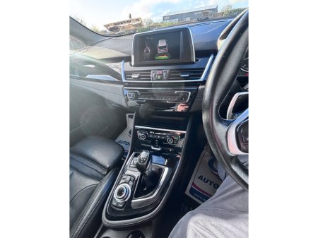 2016 BMW 2 Series - thumbnail 16