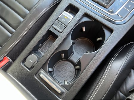 2021 Volkswagen Passat - thumbnail 17