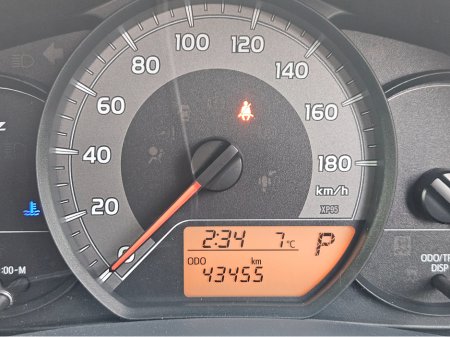 2019 Toyota Yaris - thumbnail 5