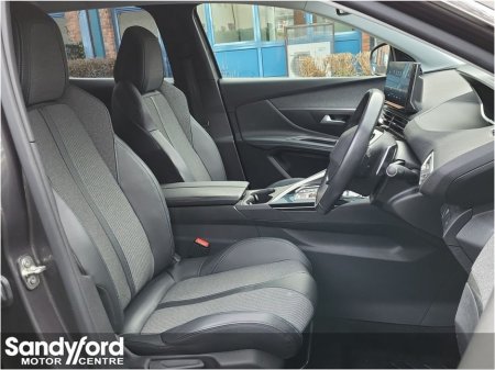 2023 Peugeot 3008 1.2 AUTOMATIC 1.2 Petrol ALLURE €31,950 thumbnail