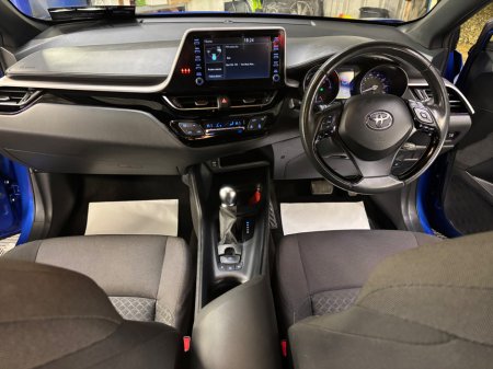 2021 Toyota C-HR - thumbnail 14