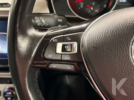 2016 Volkswagen Passat - thumbnail 21