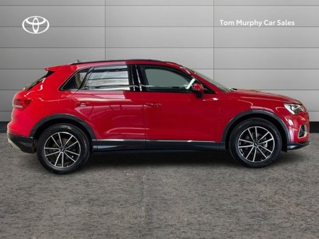 2025 Audi Q3 - thumbnail 3