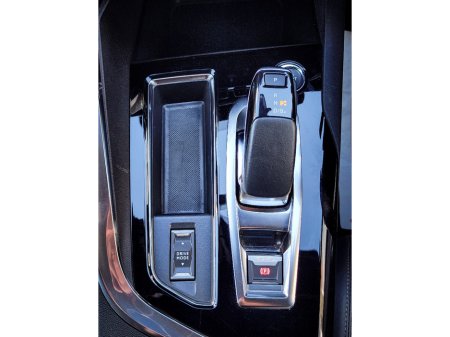 2023 Peugeot 3008 - thumbnail 33