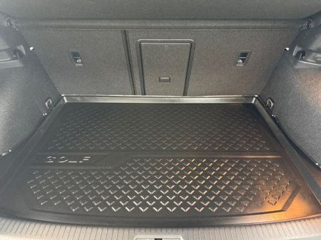 2020 Volkswagen Golf - thumbnail 18