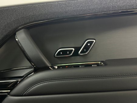 2024 Land Rover Range Rover Sport DYNAMIC P460E €112,990 thumbnail