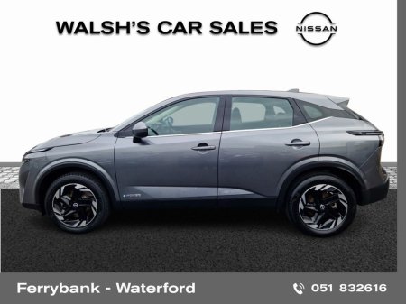 2025 Nissan Qashqai E-power SV MY24 04DR A €39,950 thumbnail