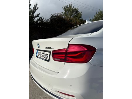 2016 BMW 3 Series - thumbnail 7