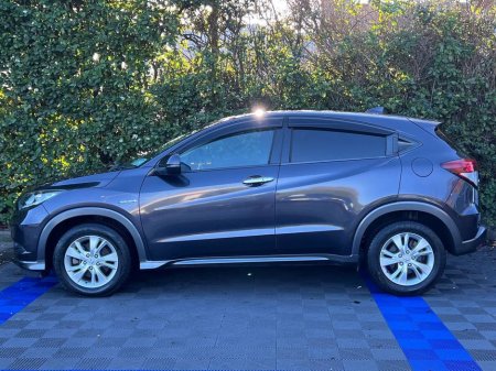 2016 Honda Vezel 1.5 HYBRID // ADAPTIVE CRUISE CONTROL // 16
