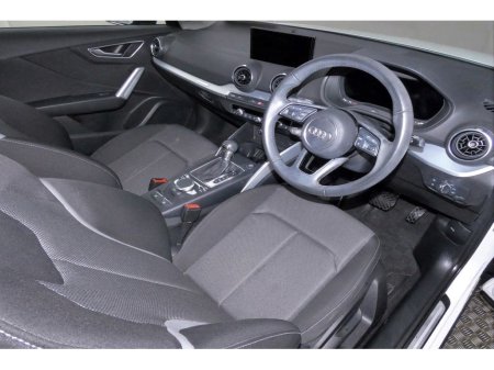 2018 Audi Q2 1.0 TFSI S-TRONIC 115BHP *REVERSE CAM*PARK SENSORS*DIGITAL DASH* €21,990 thumbnail
