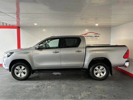 2019 Toyota Hilux - thumbnail 5