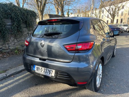 2018 Renault Clio - thumbnail 8