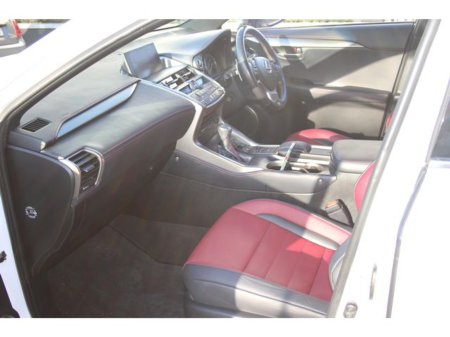 2016 Lexus NX 300 h - thumbnail 27