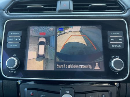 2022 Nissan Leaf - thumbnail 12