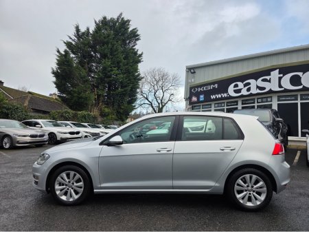 2015 Volkswagen Golf 1.2 TSI COMFORTLINE - REVERSE CAMERA - MULTIFUNCTION STEERINE WHEEL ALLOYS LOW TAX BAND €12,950 thumbnail