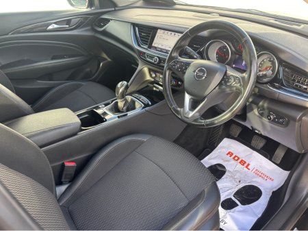 2018 Opel Insignia GRAND SPORT SE 1.6 13 136PS 5DR €12,950 thumbnail