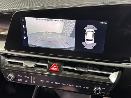 2024 Kia Niro Self Charging Hybrid HEV €28,400 thumbnail