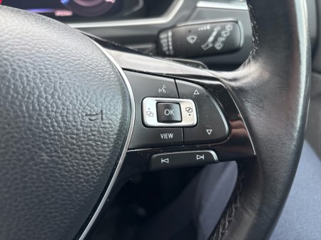 2020 Volkswagen Tiguan - thumbnail 16