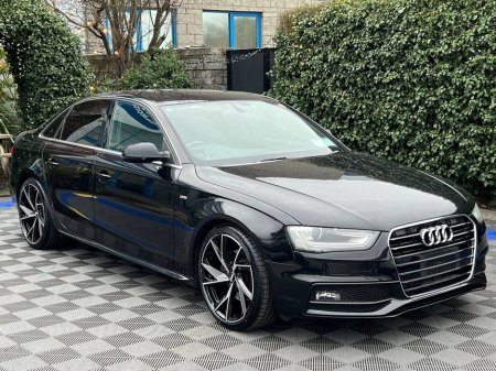 2014 Audi A4 S-LINE 2.0 TFSI // NEW 19" S-LINE ALLOYS // REVERSE CAMERA // S-LINE POWERED & HEATED SEATS €15,900 thumbnail