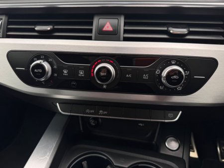 2018 Audi A4 LIMOUSINE 2.0 TDI S-LINE 4DR €19,800 thumbnail