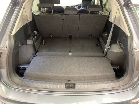 2024 Volkswagen Tiguan - thumbnail 9