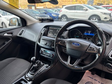 2015 Ford Focus 1.6 TDCi 95PS Titanium €8,950 thumbnail