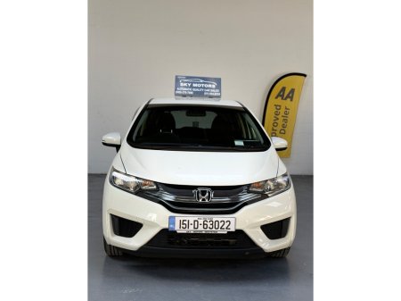 2015 Honda Fit - view 2