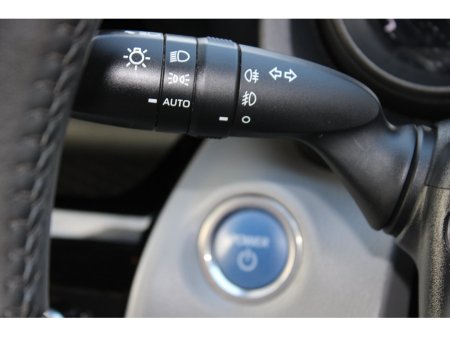 2022 Toyota Yaris Cross 1.5 Hybrid CVT Luna €23,950 thumbnail