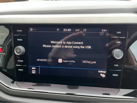 2019 Volkswagen Polo COMFORTLINE AUTOMATIC 1.0 PETROL //KEYLESS ENTRY//REVERSE CAMERA//ADAPTIVE CRUISE CONTROL// €16,950 thumbnail