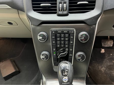 2014 Volvo V40 €10950 2014 VOLVO V40 T4 1.6 AUTOMATIC / CRUISE CONTROL / PARKING AID / ELECTRIC MEMORY & HEATED SEATS €10,950 thumbnail