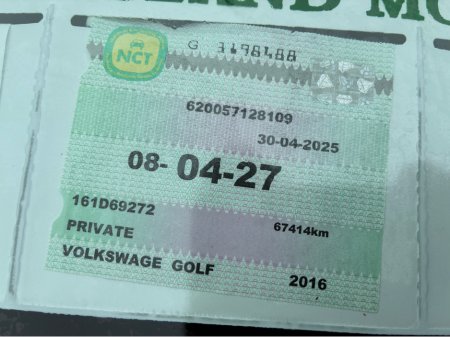 2016 Volkswagen Golf - view 2