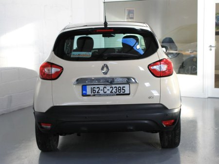 2016 Renault Captur Intense 1.5 DCI 90 EU6M 4DR €9,499 thumbnail