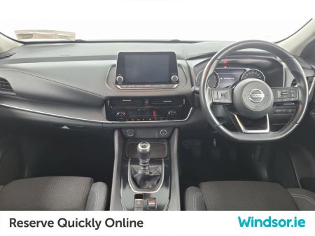 2022 Nissan Qashqai 1.3 PET MILD HYBRID SV + Glass Roof Rail Pack €25,995 thumbnail