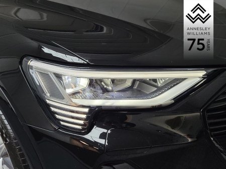 2022 Audi e-tron 55 quattro S Line €45,950