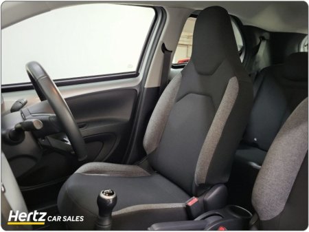 2023 Toyota Aygo X PULSE 1.0 Petrol Manual €14,475 thumbnail