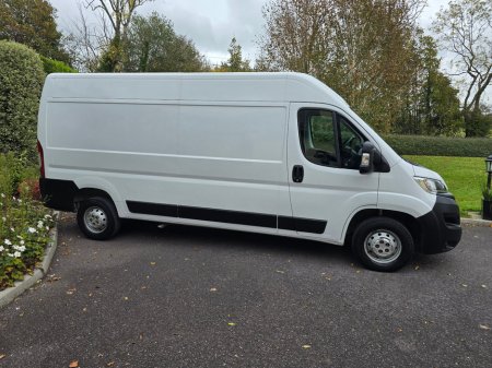 2022 Opel Movano  €15,950