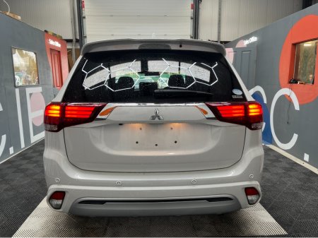 2019 Mitsubishi Outlander €21950 2019 MITSUBISHI OUTLANDER PHEV ED 2.4 AUTOMATIC / CRUISE CONTROL / REVERSE CAMERA / ELECTRIC HEATED SEATS / HEATED STEERING WHEEL €21,950 thumbnail