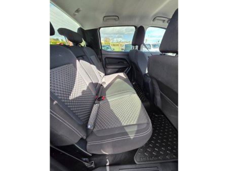 2025 Volkswagen Amarok - thumbnail 12