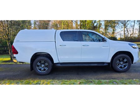 2022 Toyota Hilux  €31,950 thumbnail