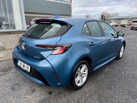 2022 Toyota Corolla - view 3