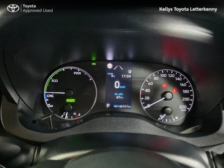 2022 Toyota Yaris YARIS HYBRID LUNA #65 €20,995 thumbnail